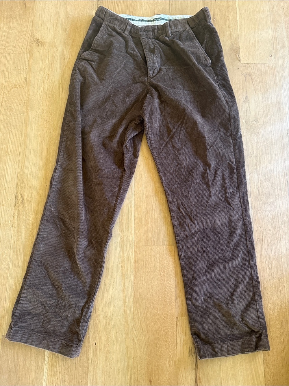 Men’s brown corduroy pants